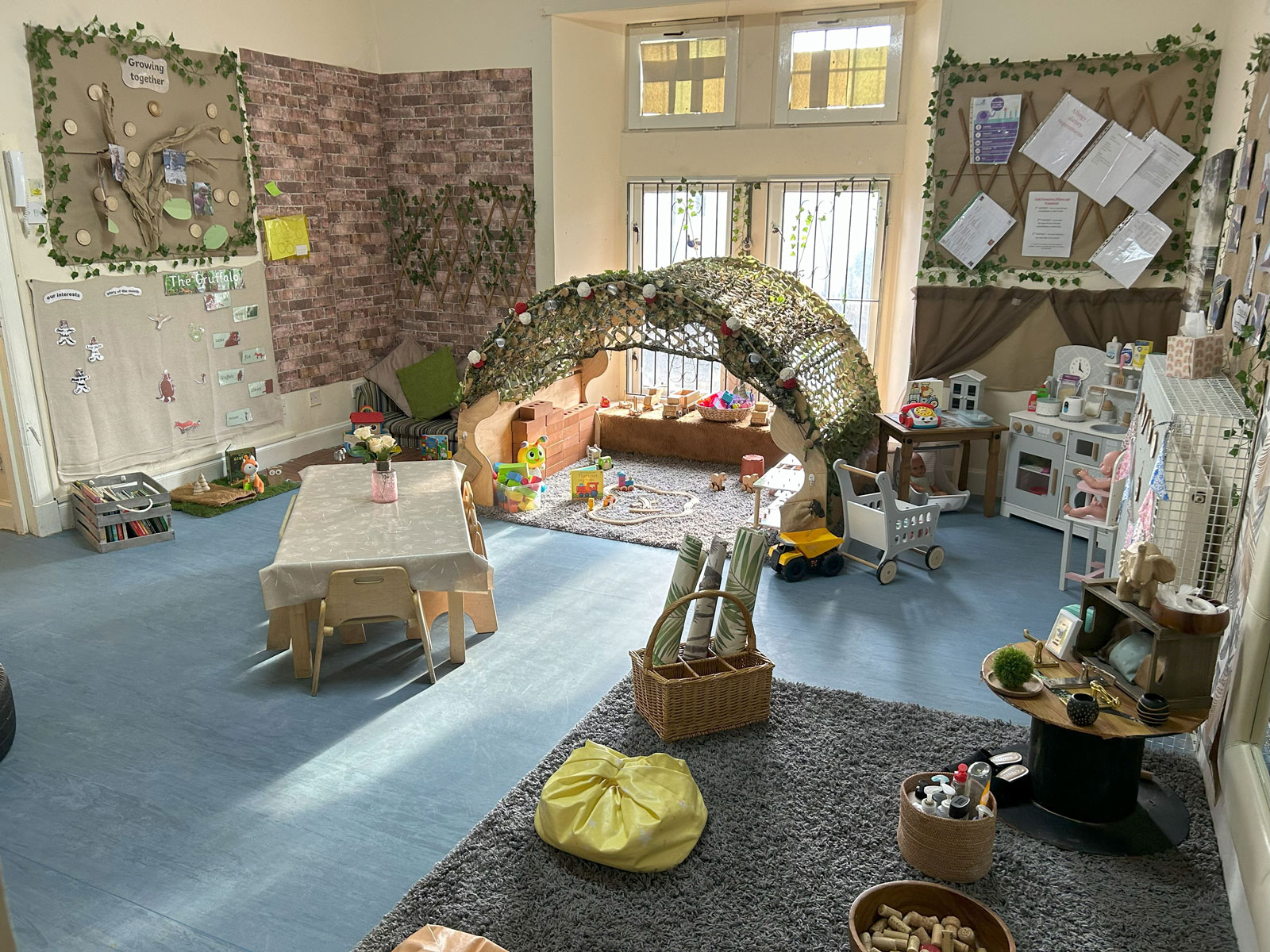 Glencoats Lodge Nursery Baby room